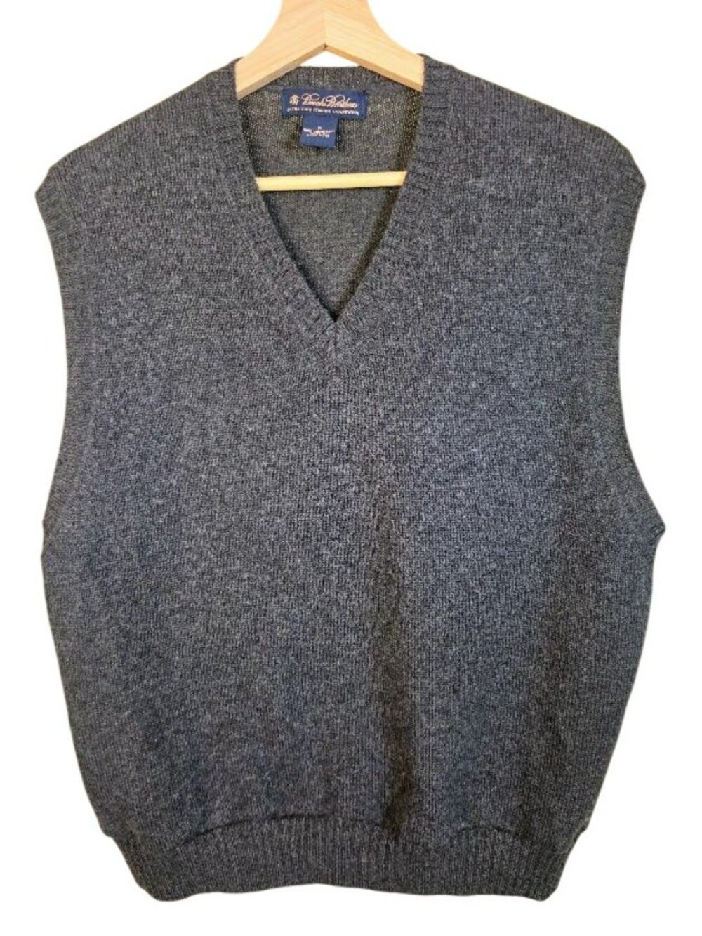 Vintage Brooks Brothers Lambswool Sweater Vest Mens M Gray V Neck Hong Kong